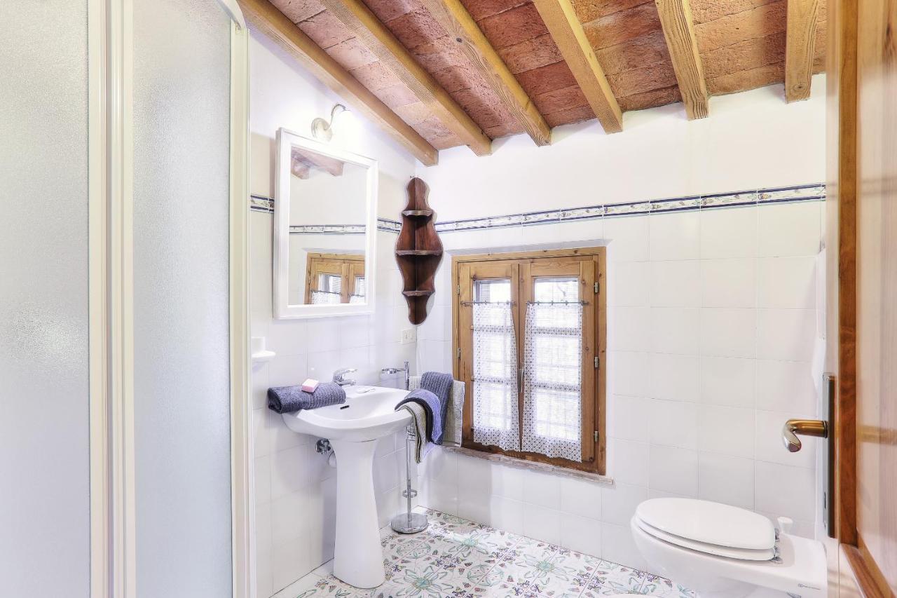 Borgo Di Alica Villa Palaia Luaran gambar