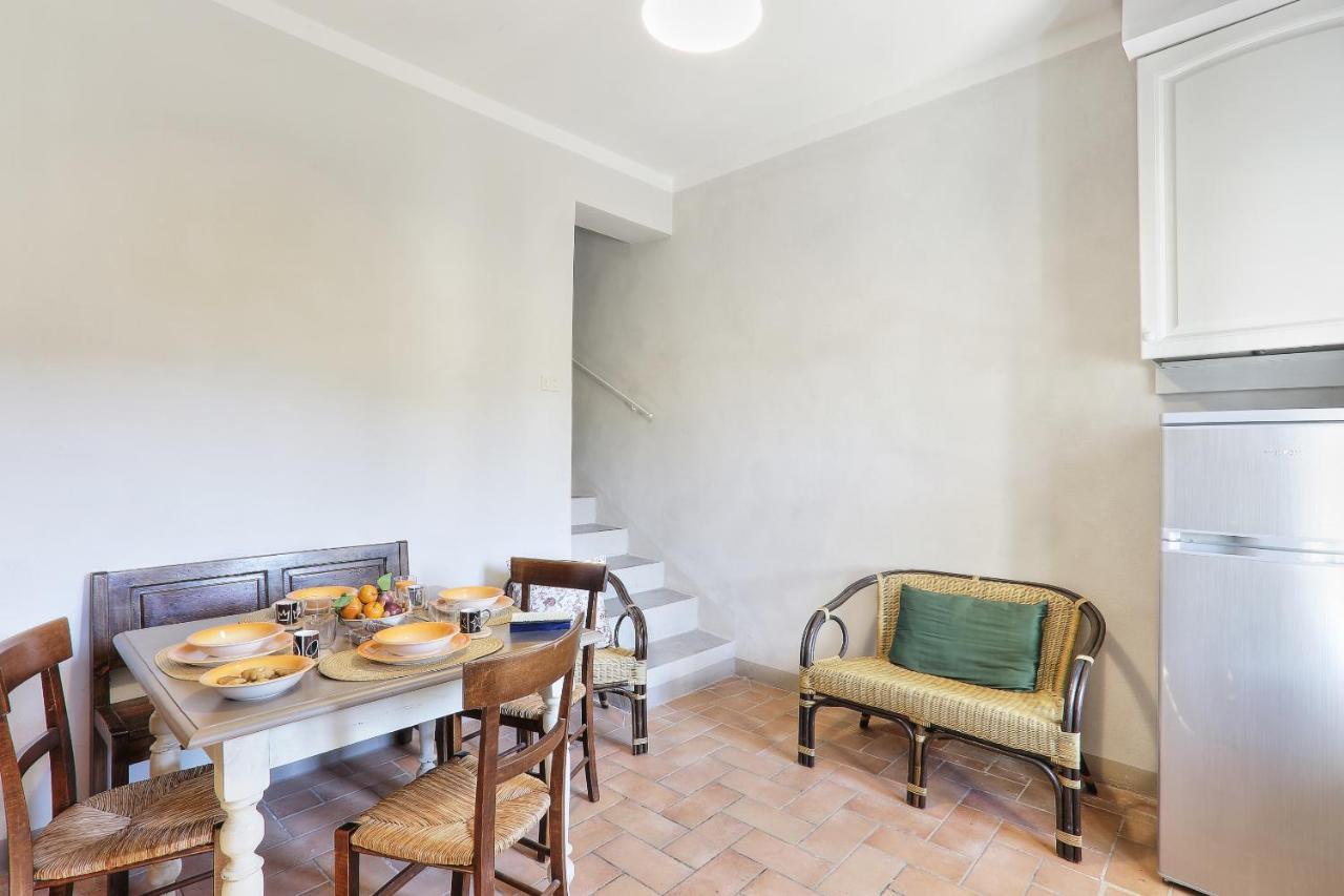 Borgo Di Alica Villa Palaia Luaran gambar